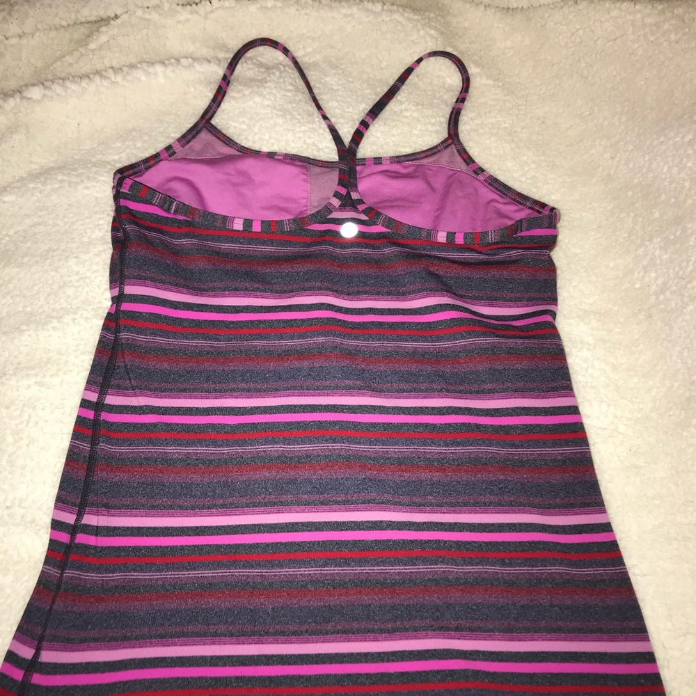 Multiple Lululemon items - Picture 6 of 8